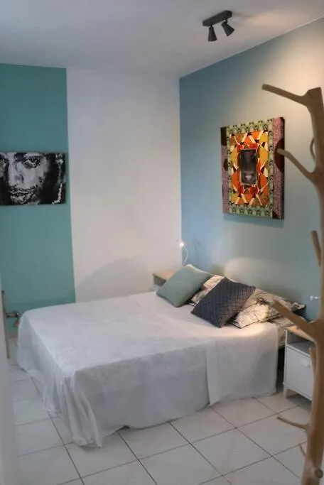 Apartament 34 ° Soley. Case-Pilote