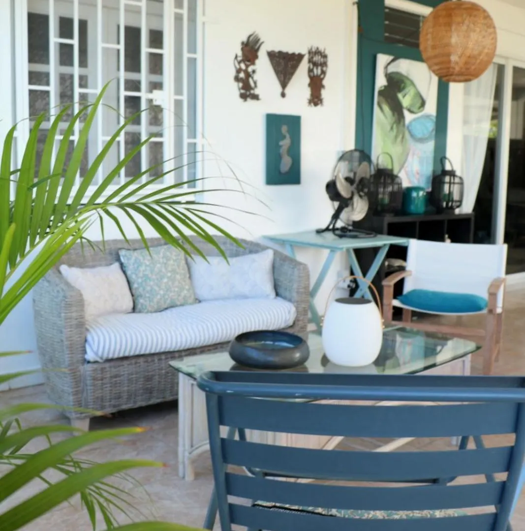 Apartament 34 ° Soley. Case-Pilote