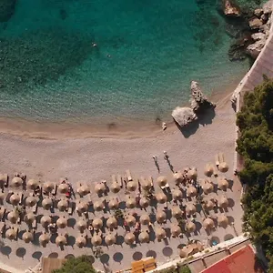 Inn Hotel 4*, Kanine Albanie